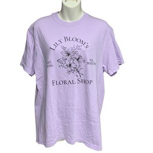 Lily Bloom's Floral Shop Lavender T-Shirt size medium NWT comfort colors